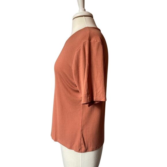 Nine West Women's 1X Boho Soft Spun Ribbed Short Sleeve Terra Cotta Fitted Top - Picture 2 of 7